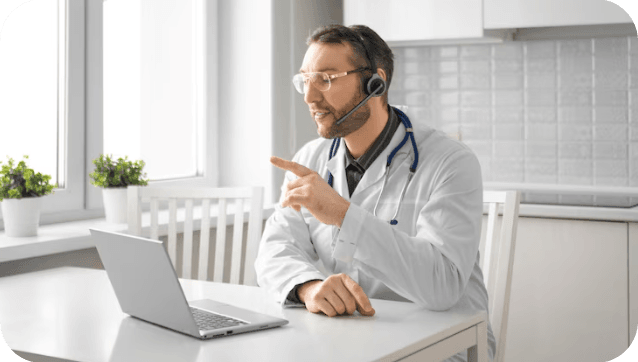 Telehealth-doctor-offers-Remote-Patient-Monitoring-guidance